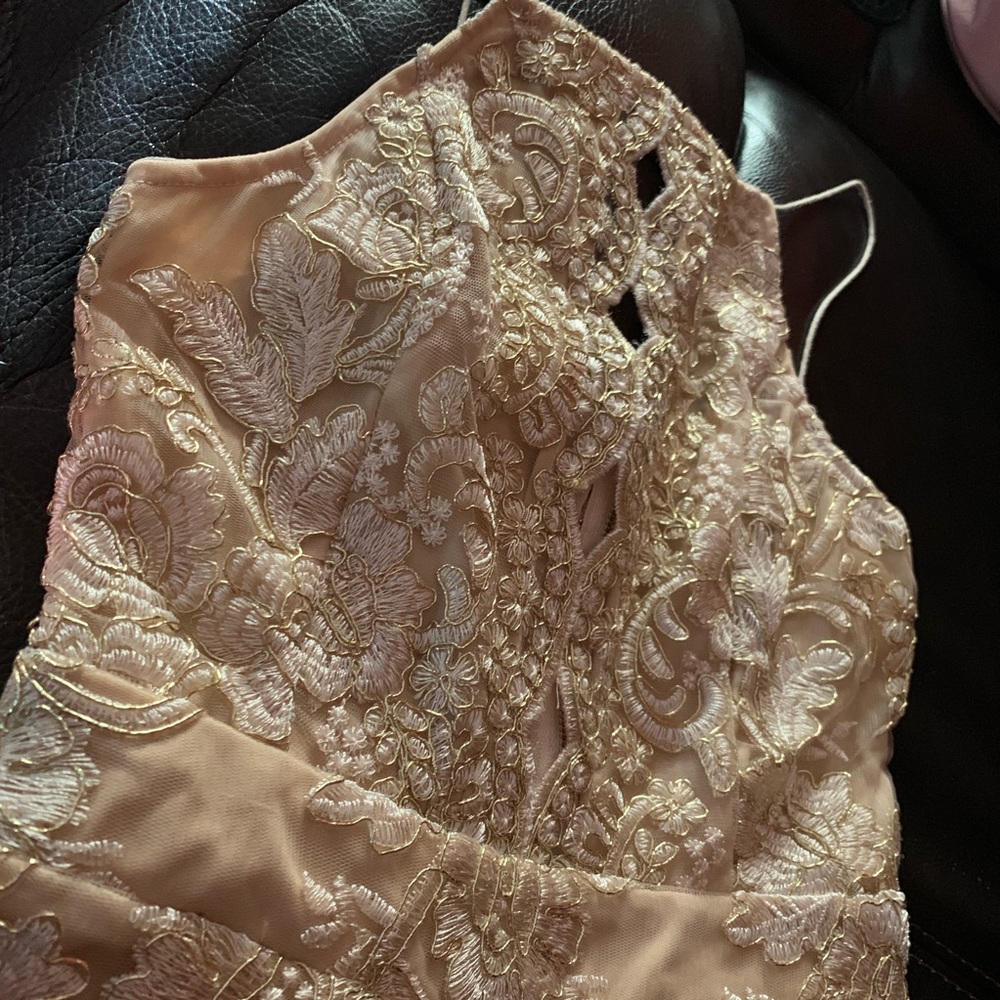 Romper - Picture 3 of 4